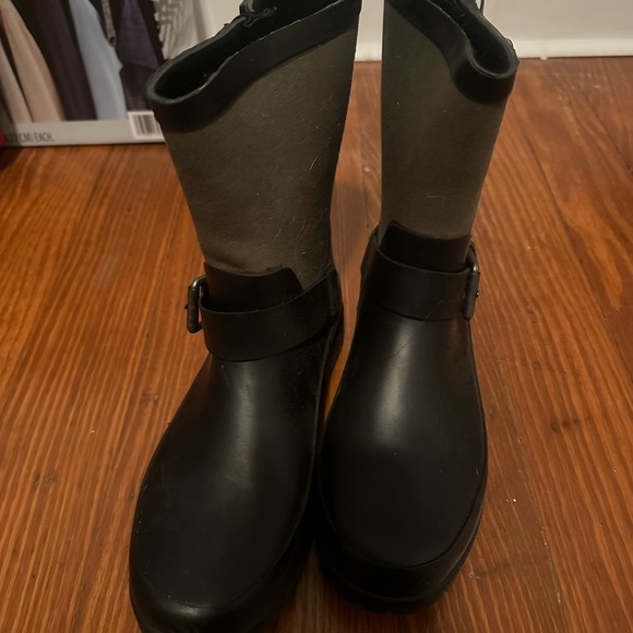 Used good condition - Picture 2 of 3